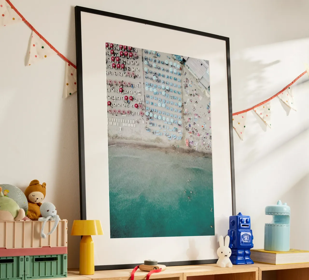 Italian Order poster con telaio in legno da Chris Abatzis
