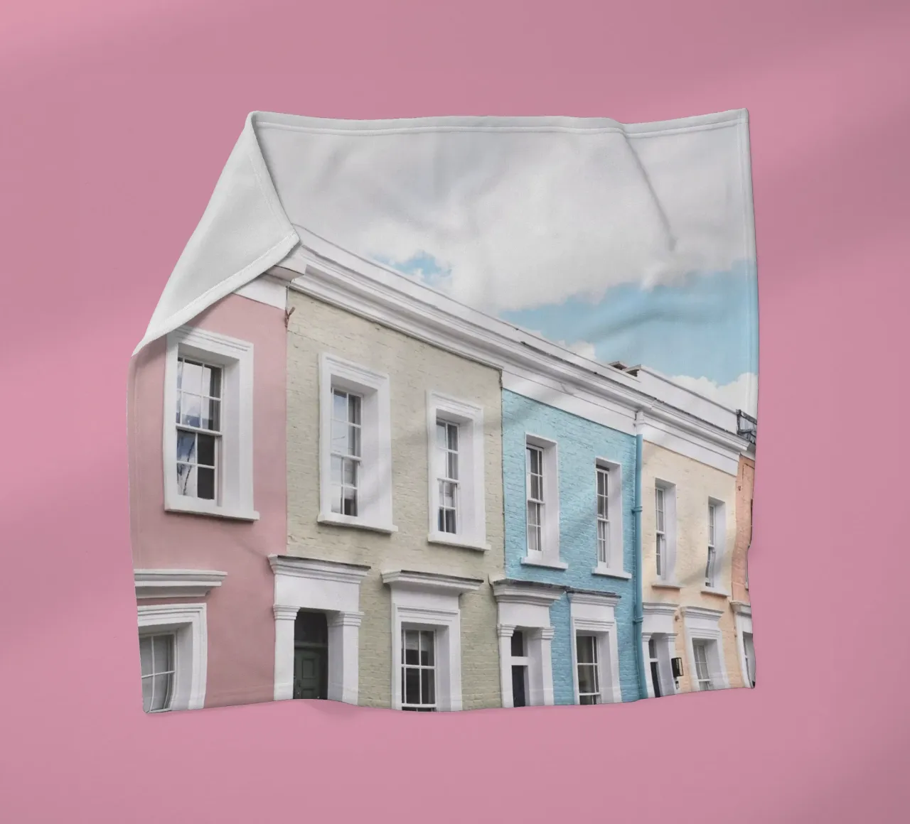 Londra, Inghilterra I Facciate di case dai colori pastello coperta in pile da Julie Travel Photography