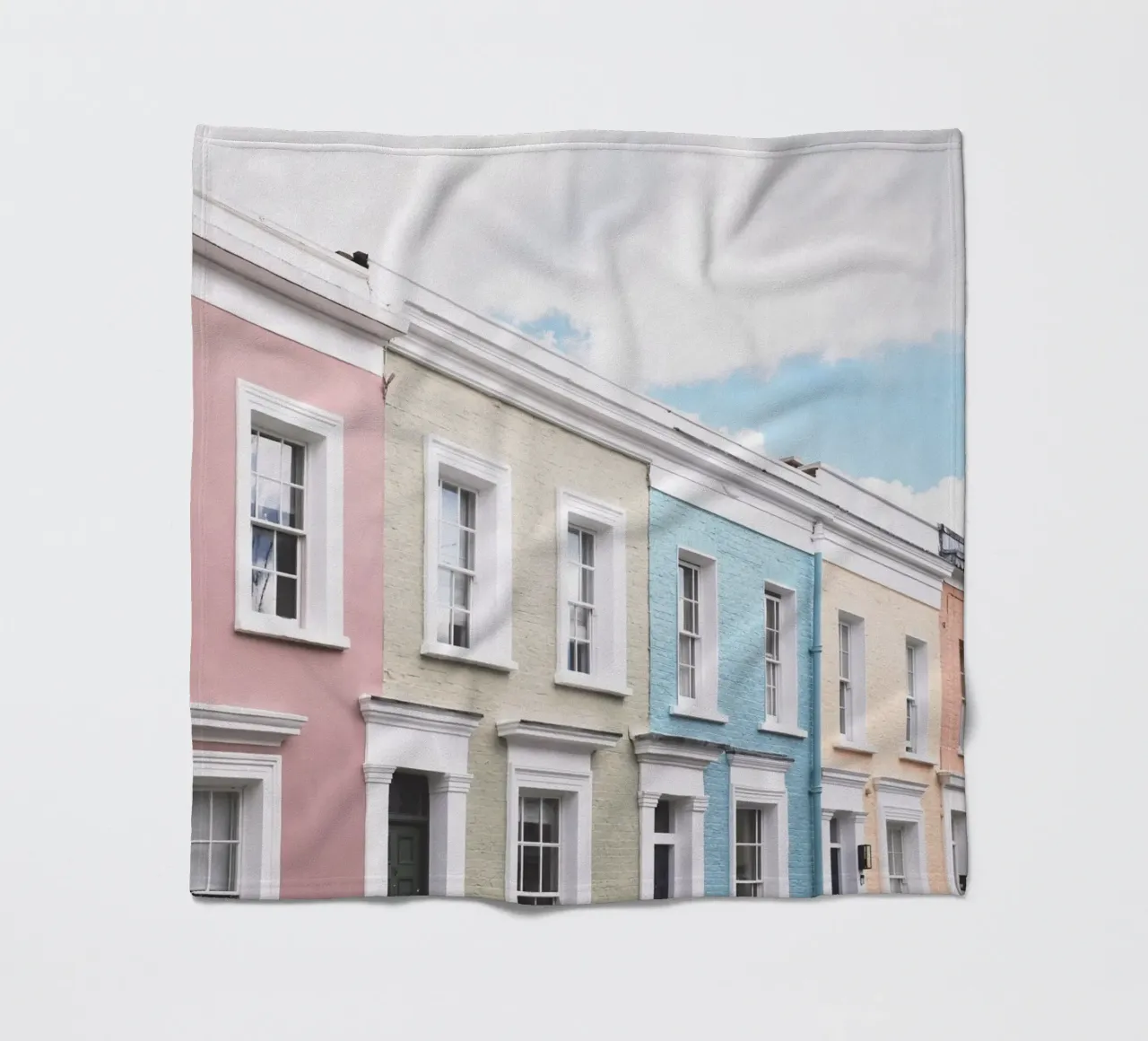 Londra, Inghilterra I Facciate di case dai colori pastello coperta in pile da Julie Travel Photography