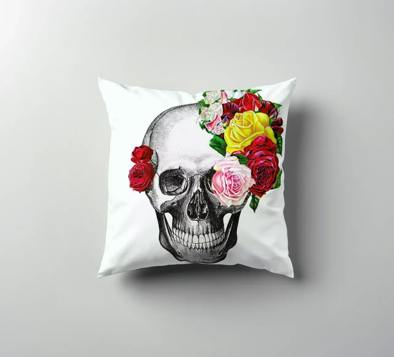 Skull with roses cuscino da Rococco LA