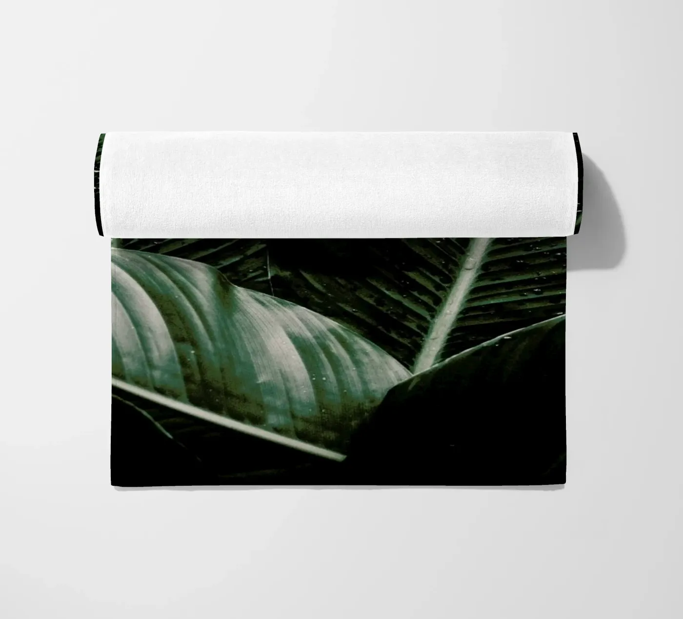 Palm Drops strandhanddoek van Chris Abatzis