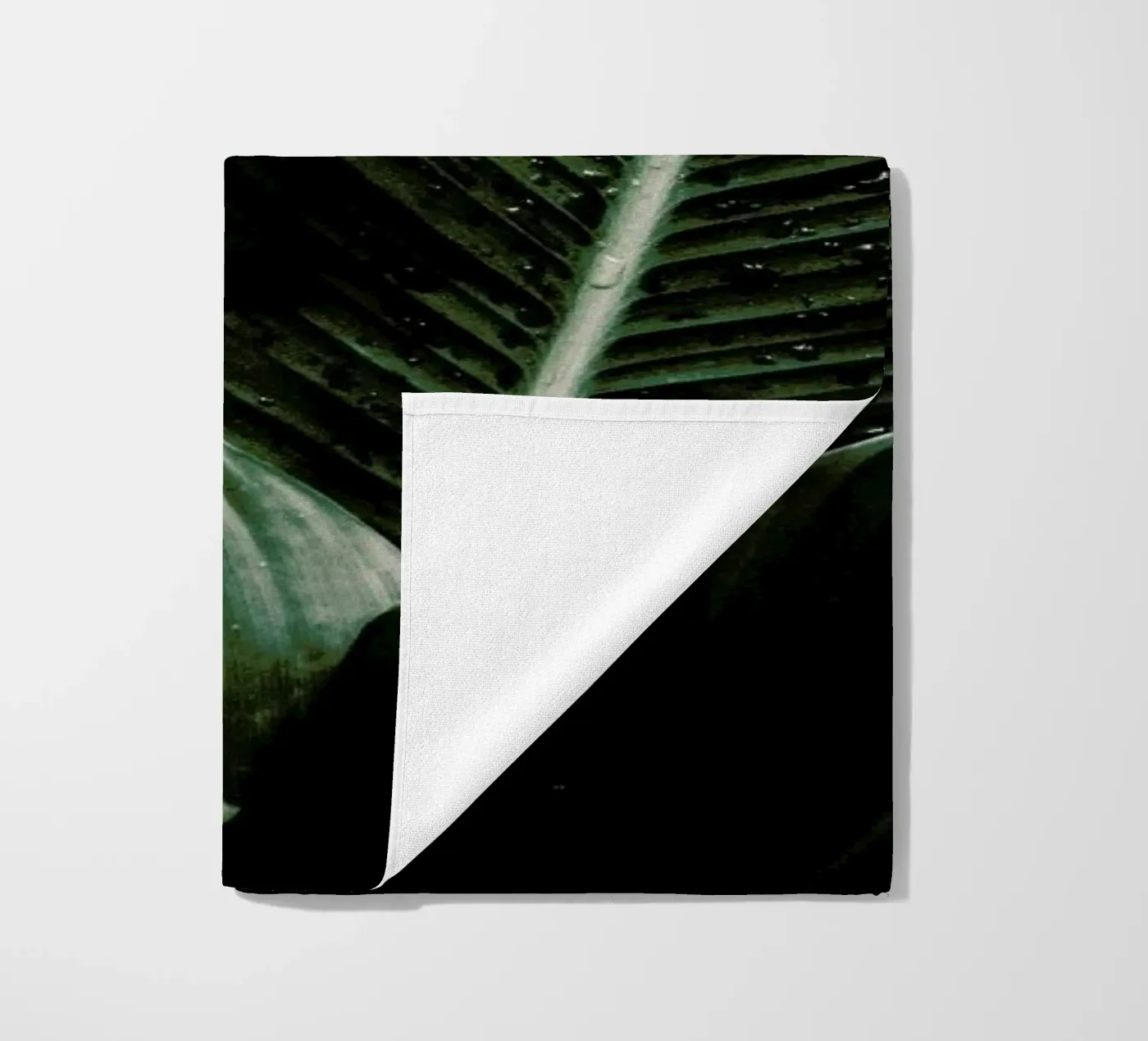Palm Drops strandhanddoek van Chris Abatzis