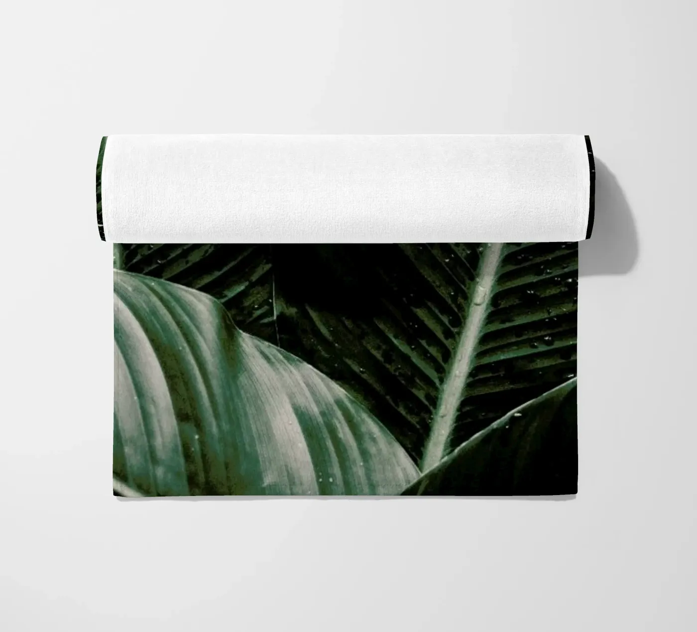 Palm Drops strandhanddoek van Chris Abatzis