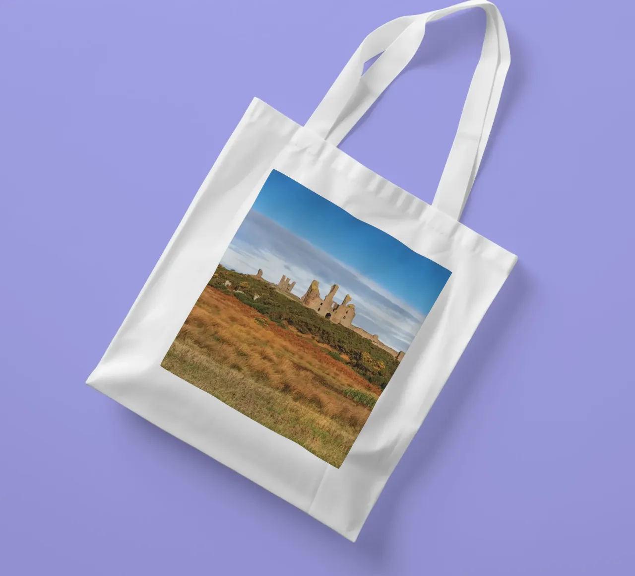 Dunstanburgh Castle borsa in juta da Dave Hare Photography