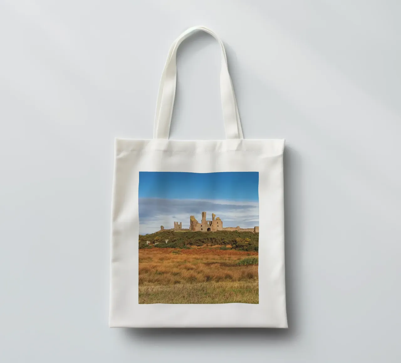 Dunstanburgh Castle borsa in juta da Dave Hare Photography