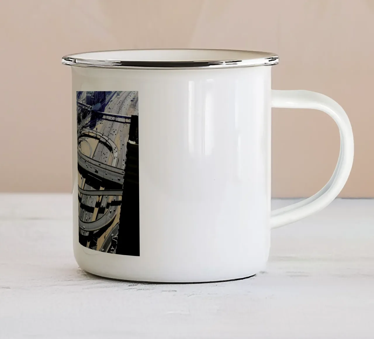 Dubai tazza in smalto da NET Talents GmbH