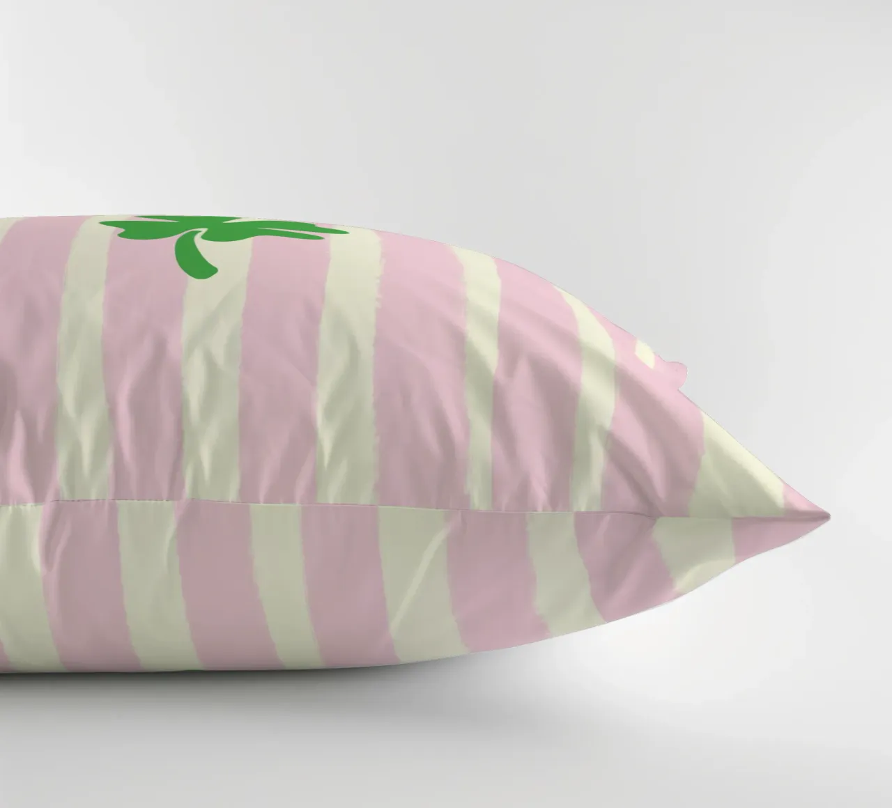 striscia di quadrifoglio cuscino da ALLÉE DE PAPIER