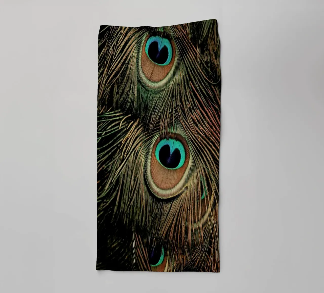 Peacock Feathers asciugamano da bagno da Ingrid Beddoes