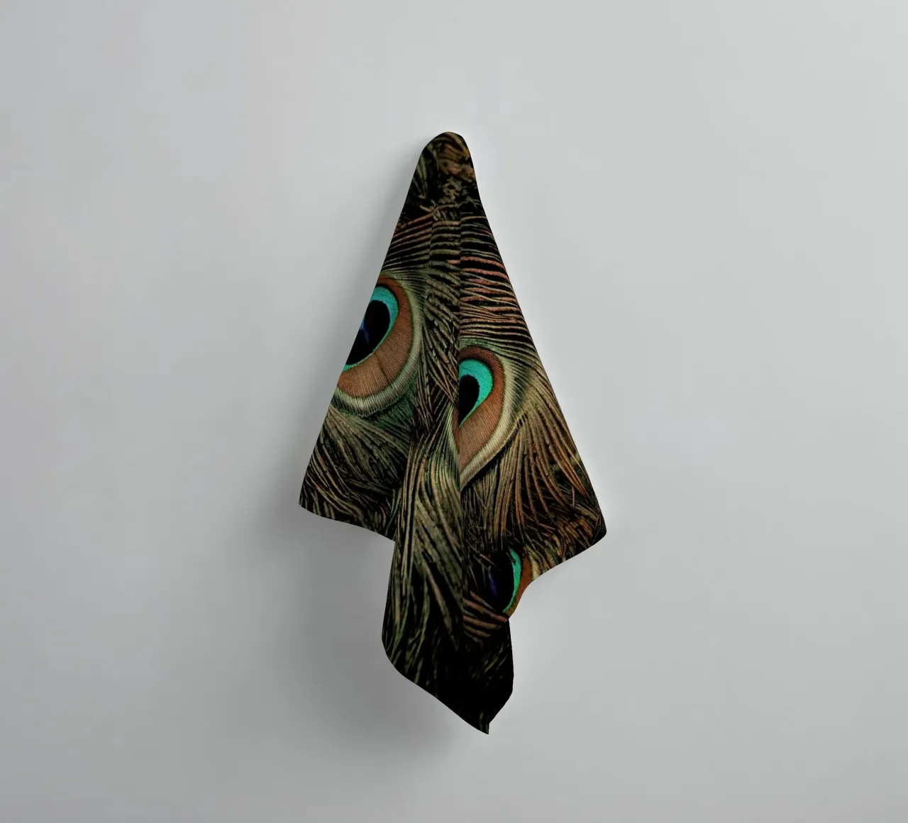 Peacock Feathers asciugamano da bagno da Ingrid Beddoes