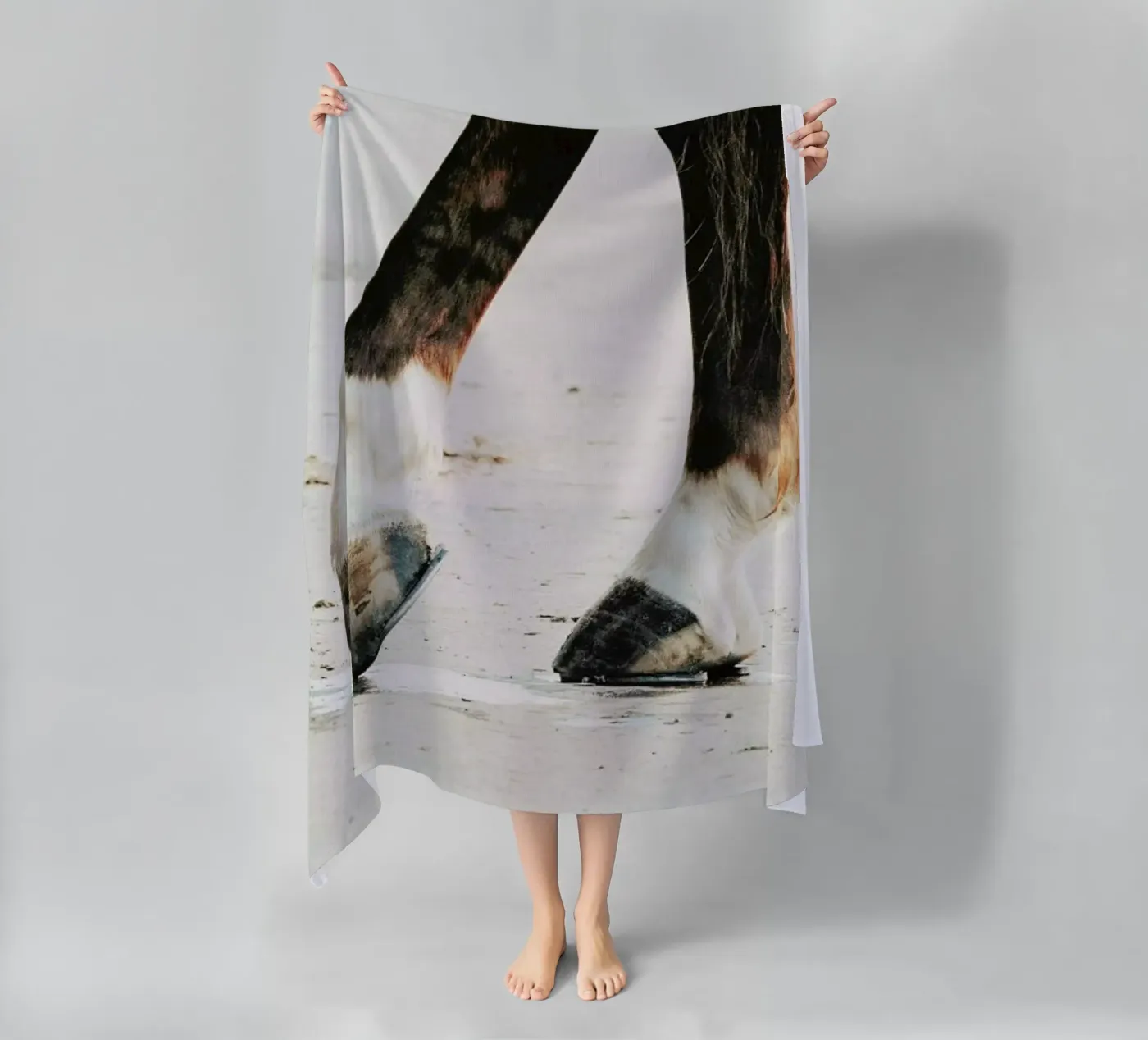 Tango beach towel by Ingrid Beddoes