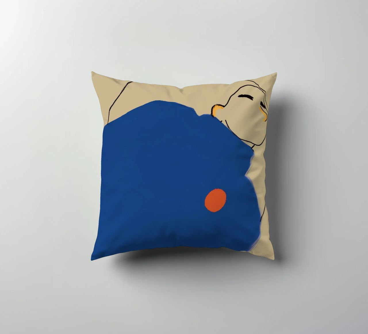 Woman in Blue coussin de tainah negreiros