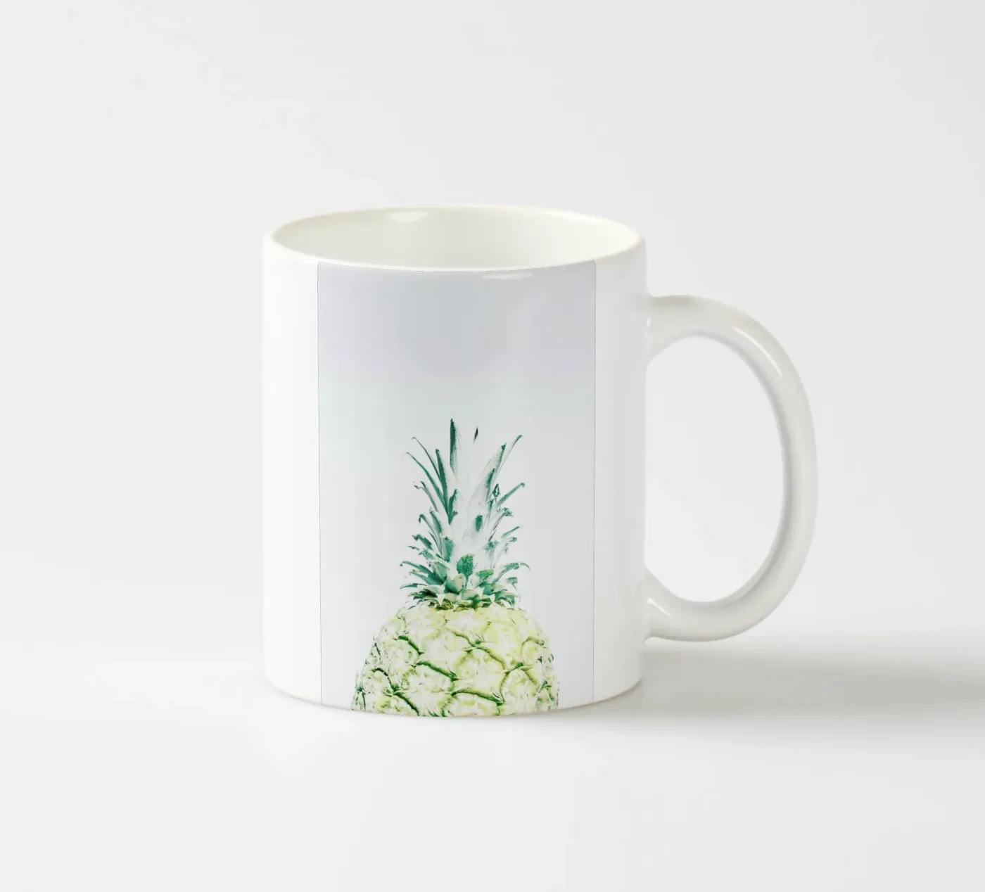 Pineapple tazza in ceramica da Victoria Frost