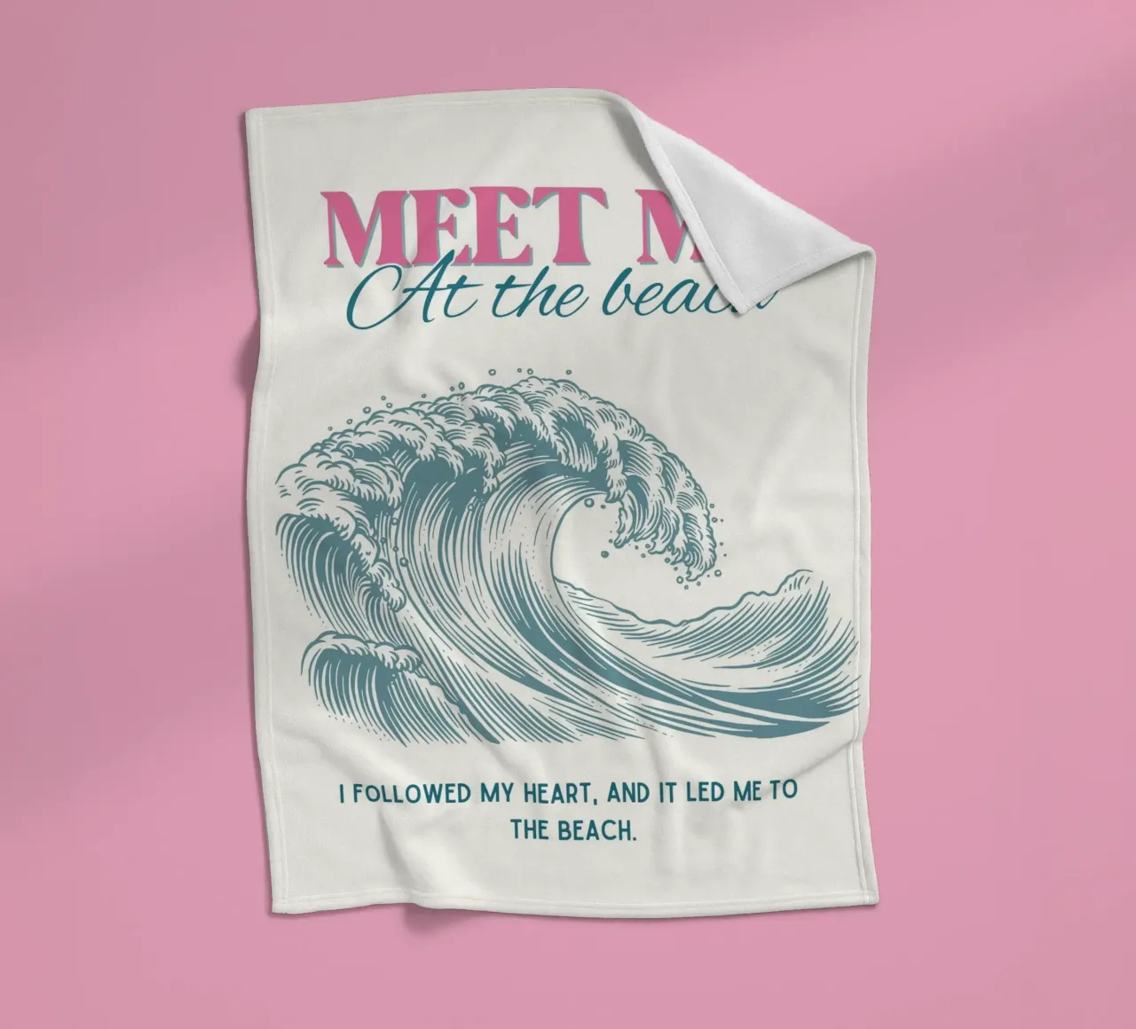 Meet me at the beach coperta in pile da IamHomeStudio