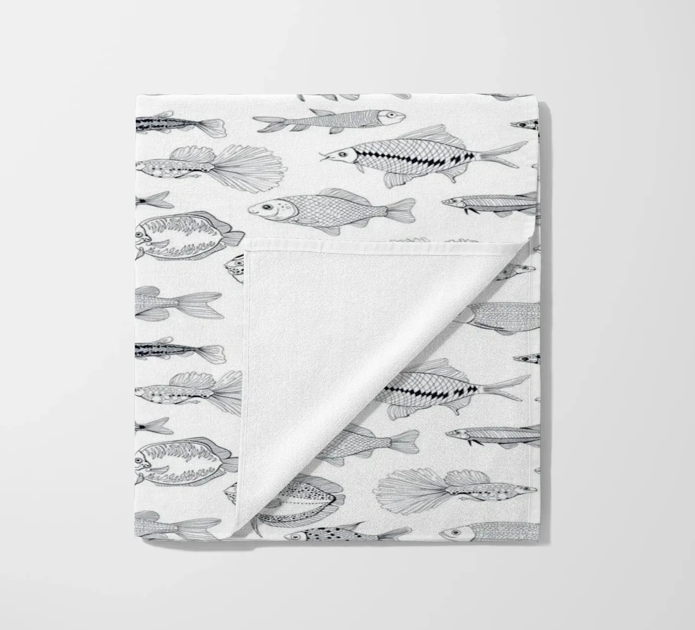 Vissen strandhanddoek van Painted Nature