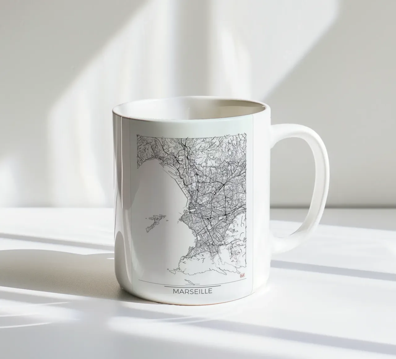 Marseille Minimal tazza in ceramica da Hubert Roguski