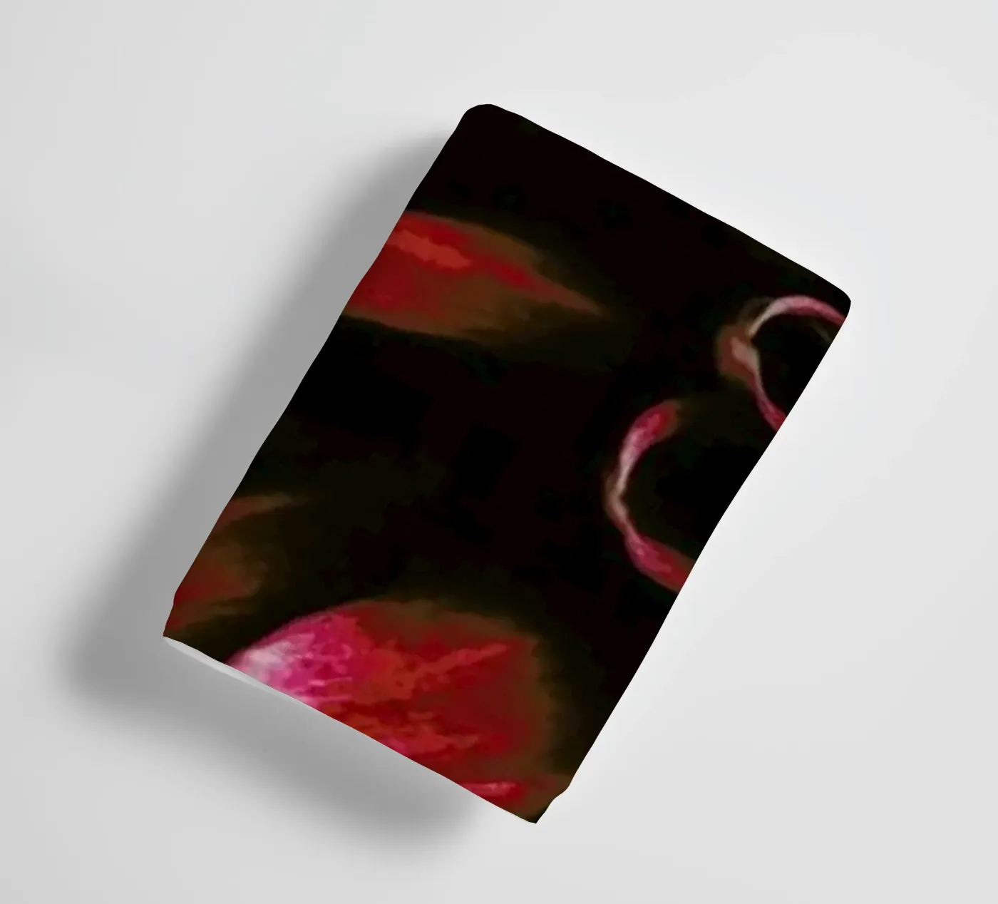 Ruby Red Dahlia badhanddoek van Ingrid Beddoes
