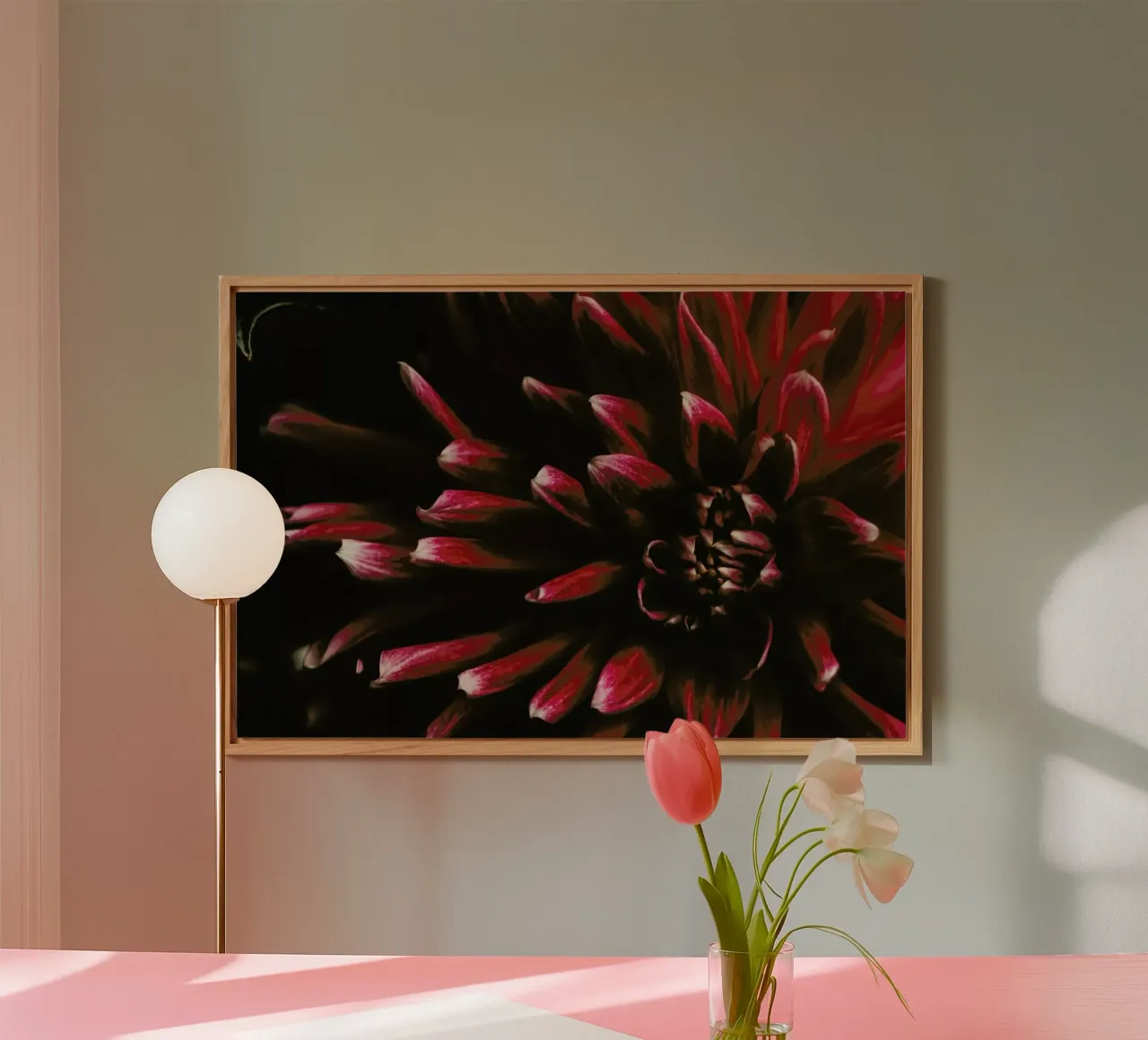 Ruby Red Dahlia alluminio dibond da Ingrid Beddoes