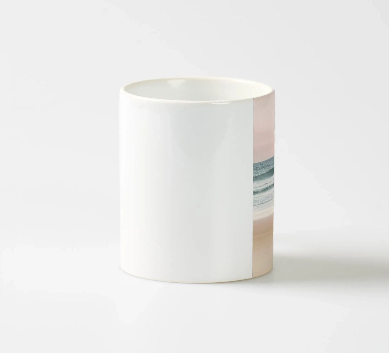 Tramonto in spiaggia tazza in ceramica da Olga Wildrose