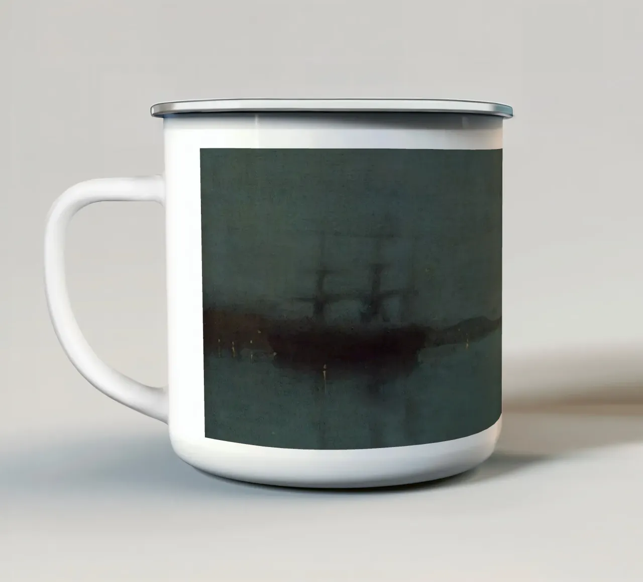 Elegante atmosfera notturna: Nocturne in blu e argento - La La tazza in smalto da Little Art Histories