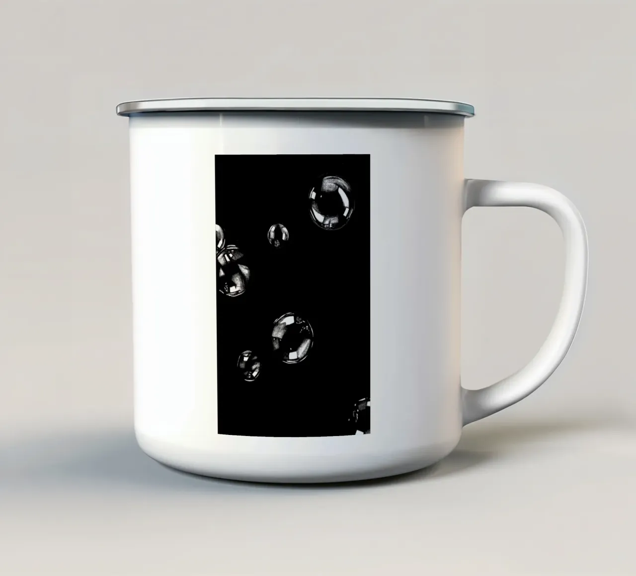 BUBBLES tazza in smalto da FRITSCH&FRITSCH