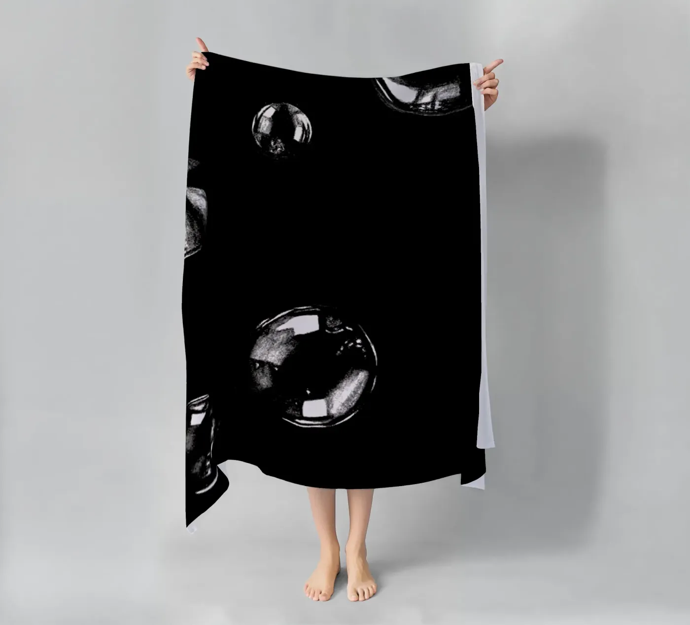 BUBBLES beach towel by FRITSCH&FRITSCH