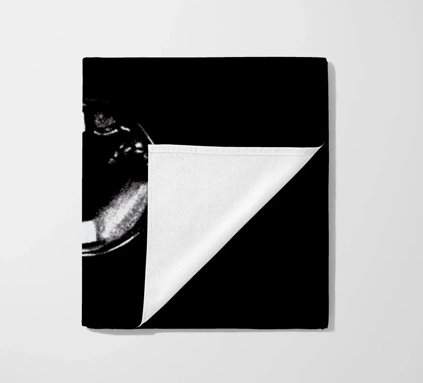 BUBBLES beach towel by FRITSCH&FRITSCH