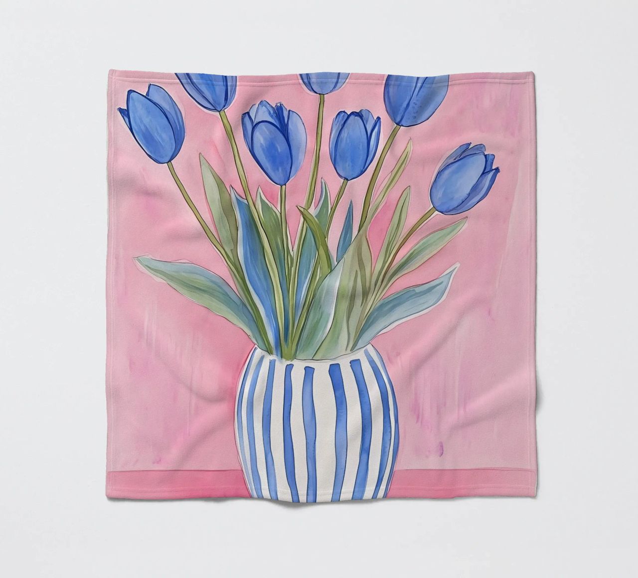 Tulipani in vaso coperta in pile da Olga Wildrose