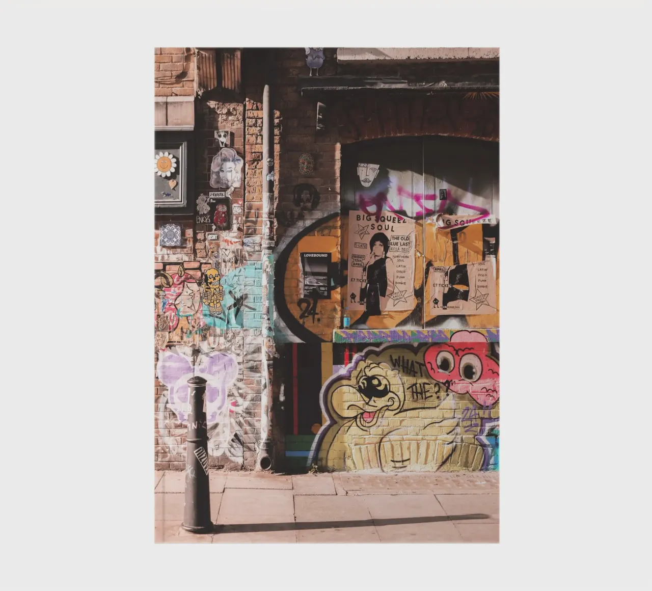 Londra, Inghilterra I Muro di mattoni colorati a Shoreditch diario da Julie Travel Photography