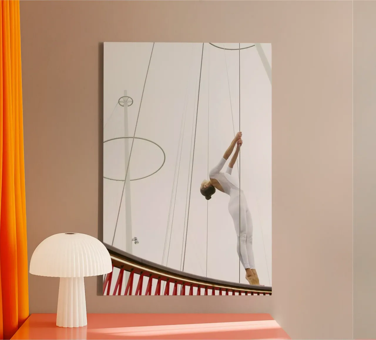 Copenhagen #4 tela con Cornice a cassetta da The Urban Yoga