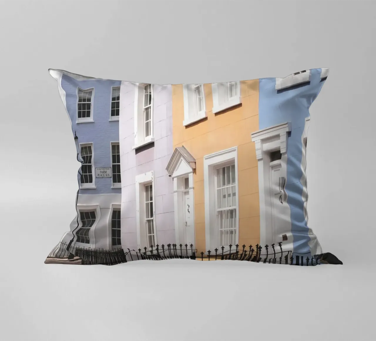 Londra, Inghilterra I Street a Notting Hill e case colorate cuscino da Julie Travel Photography