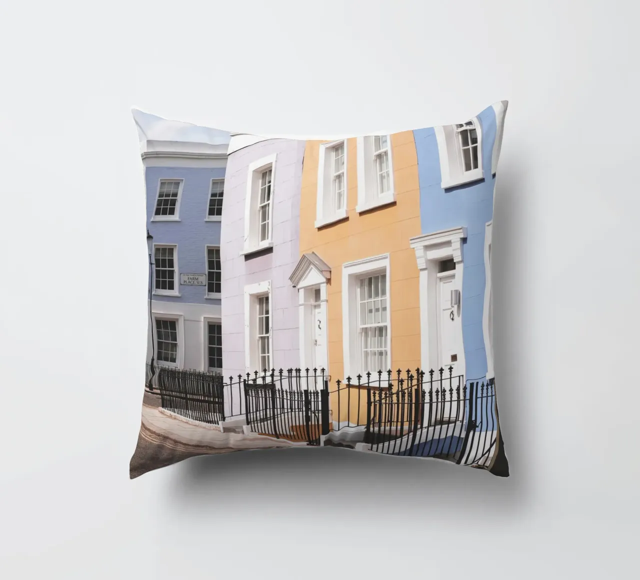 Londra, Inghilterra I Street a Notting Hill e case colorate cuscino da Julie Travel Photography