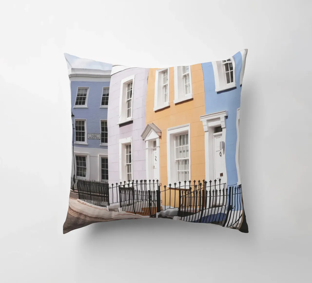 Londra, Inghilterra I Street a Notting Hill e case colorate cuscino da Julie Travel Photography
