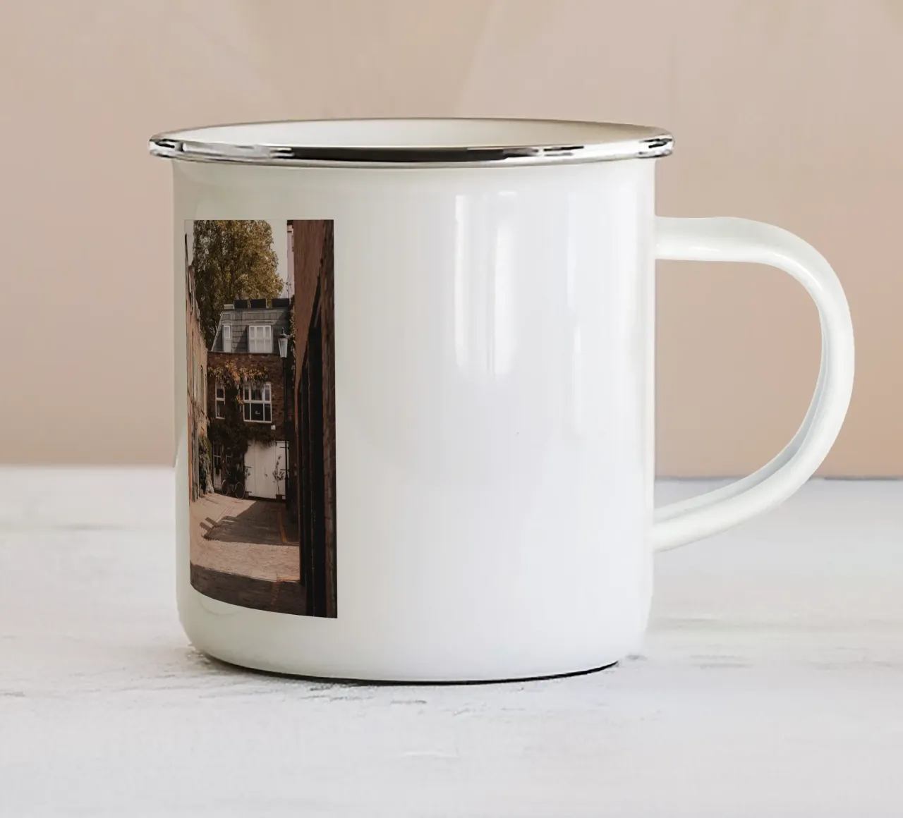 Londra, Inghilterra I Strada lastricata di mattoni a Notting Hill tazza in smalto da Julie Travel Photography