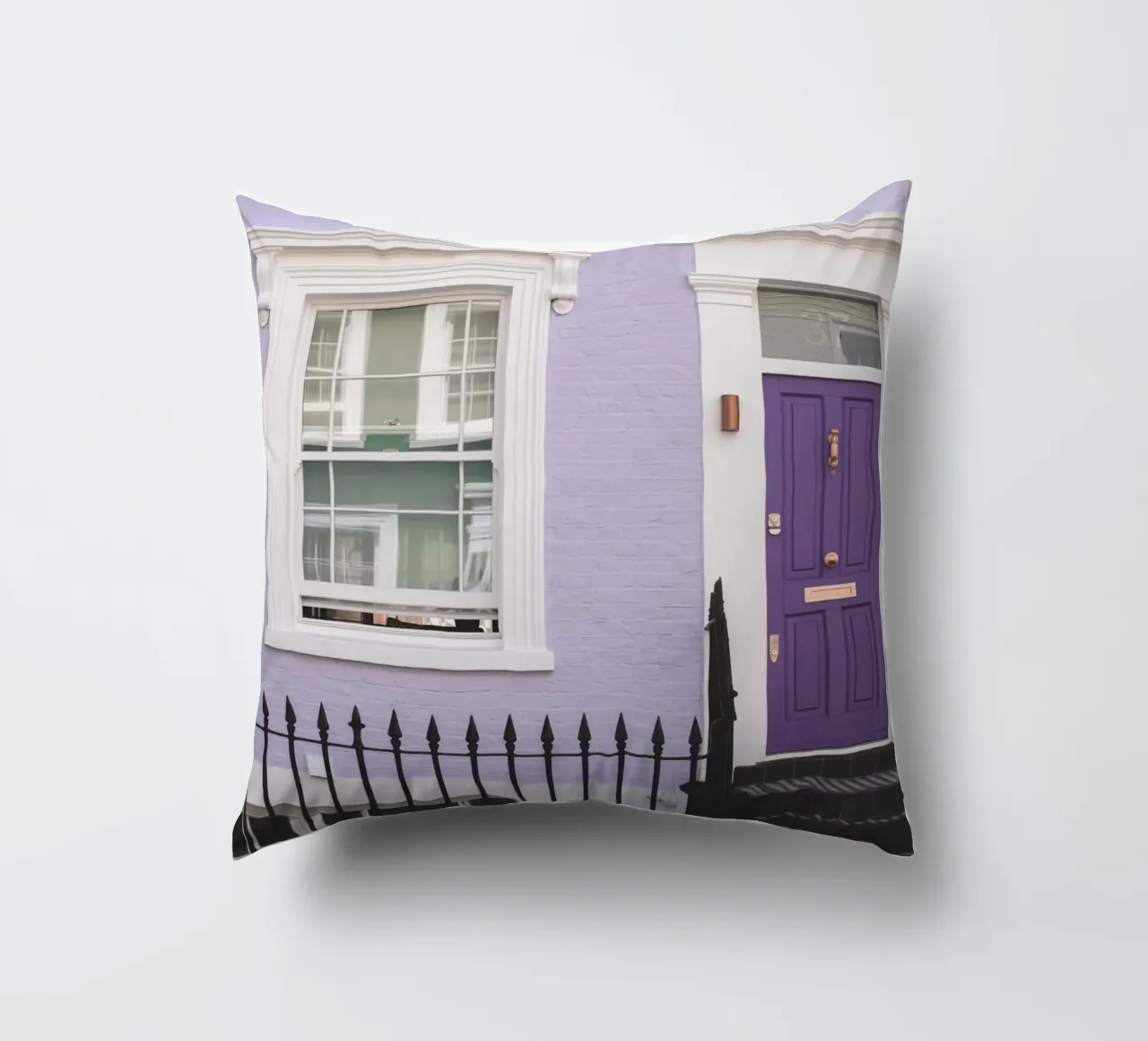 Londra, Inghilterra I Facciata di Notting Hill in viola cuscino da Julie Travel Photography