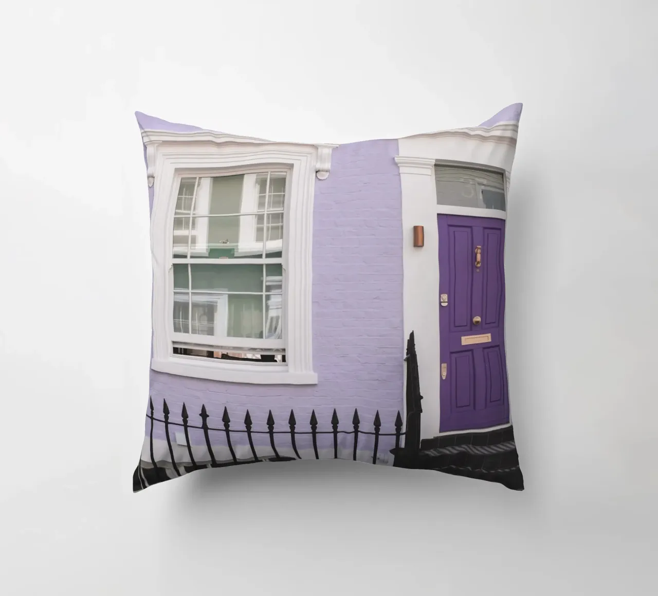 Londra, Inghilterra I Facciata di Notting Hill in viola cuscino da Julie Travel Photography
