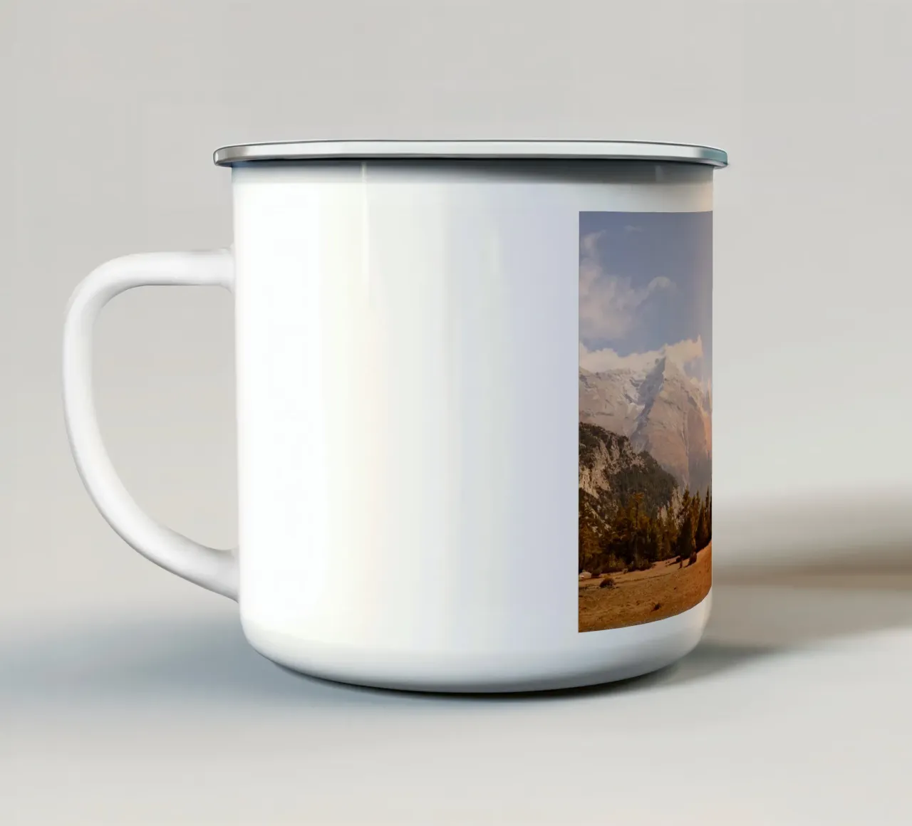 Golden Himalayan Valley tazza in smalto da FujiPrints