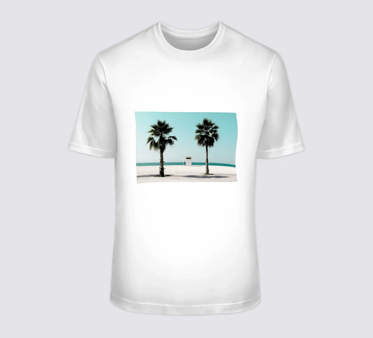 Beach Blue by @tmstefanko t-shirt da EyeEm Mobile GmbH