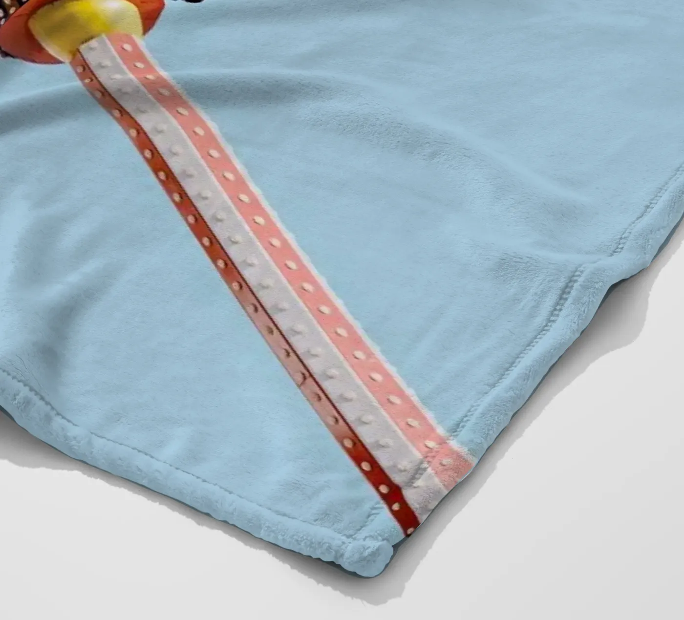 Close fleece blanket by Rafael Burato