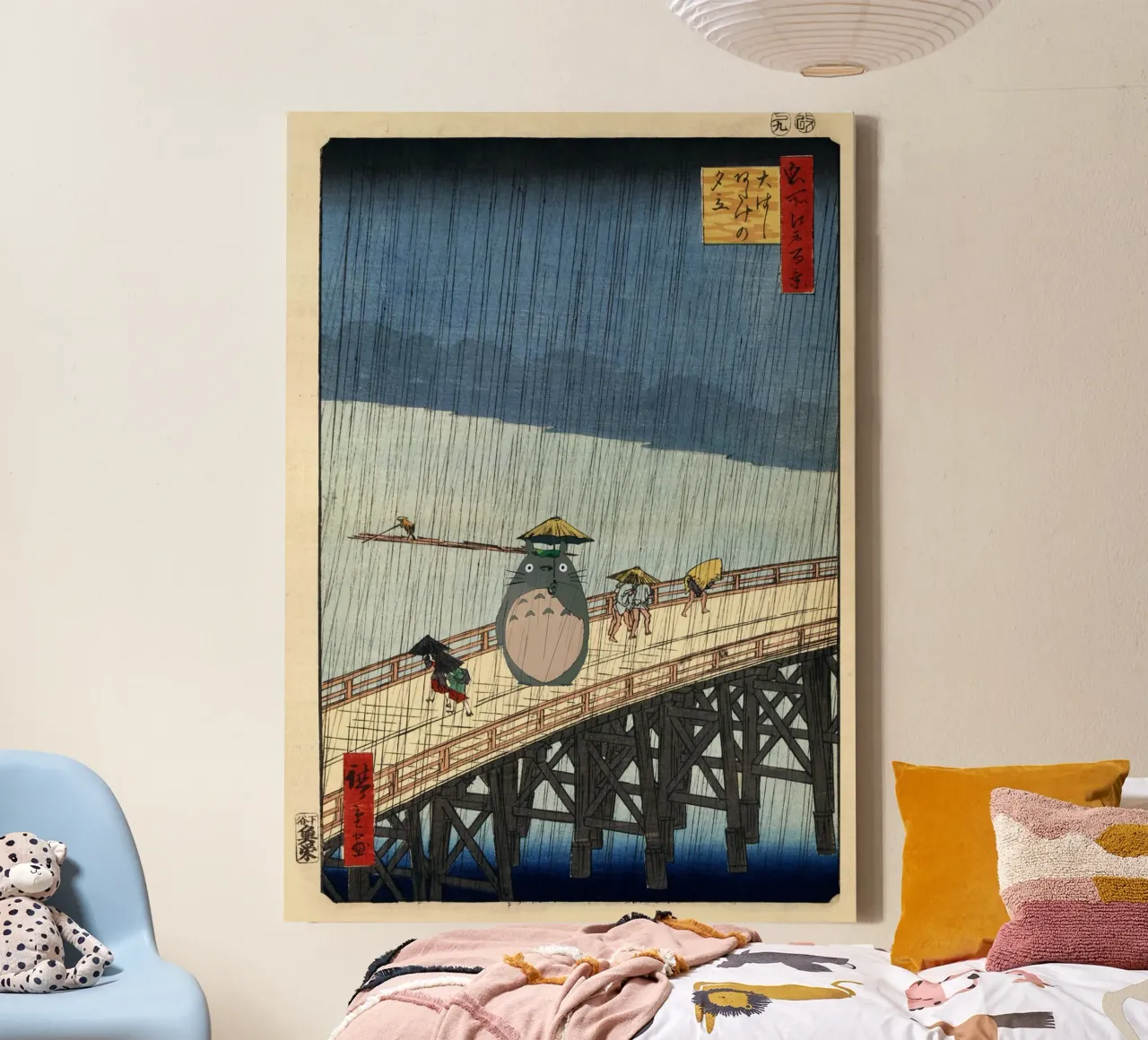 Totoro sul ponte sotto la pioggia - Parodia di Hiroshige tela con Cornice a cassetta da Mashtup