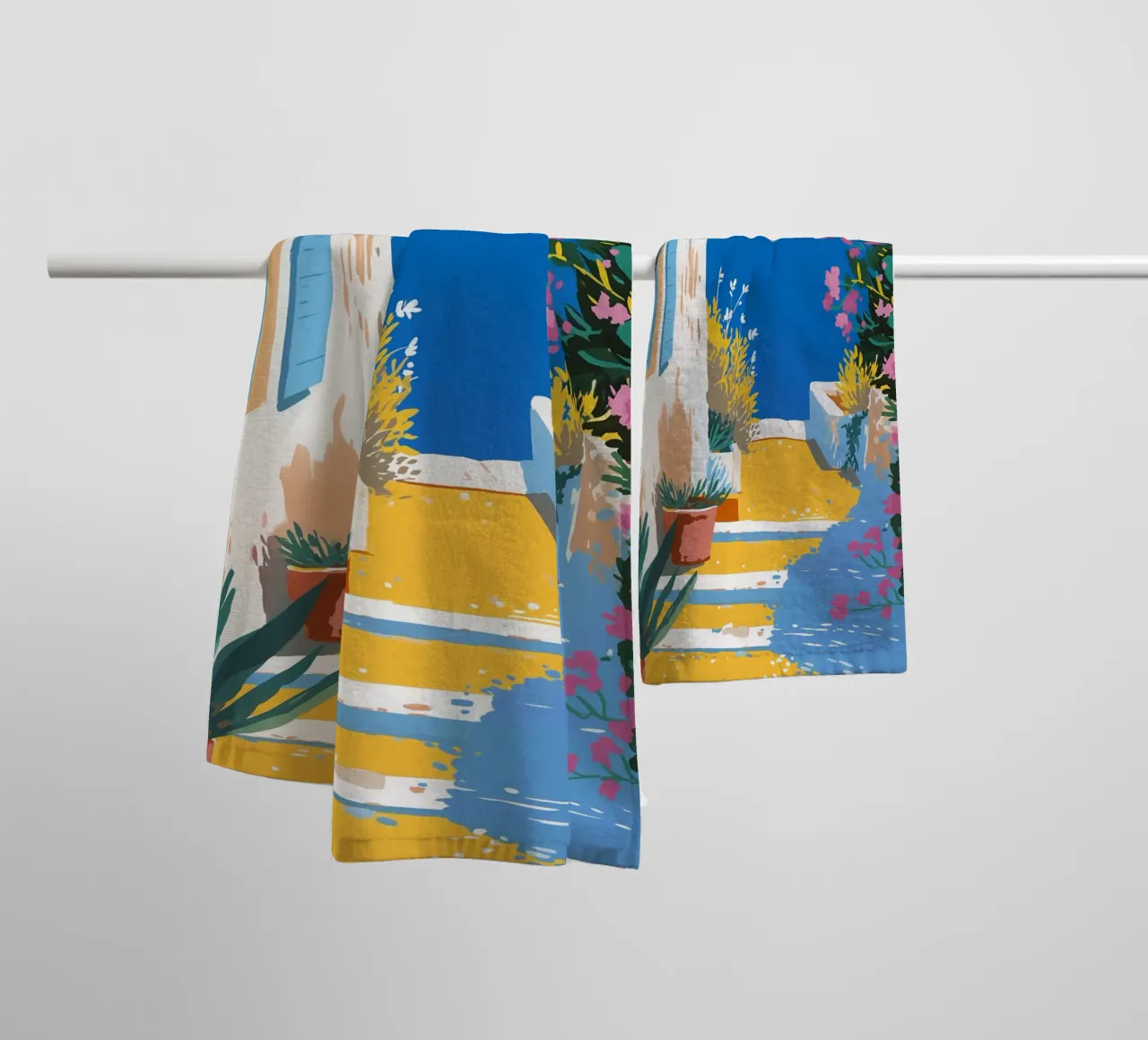 Paesaggio di scale mediterranee asciugamano da bagno da Carinaprint
