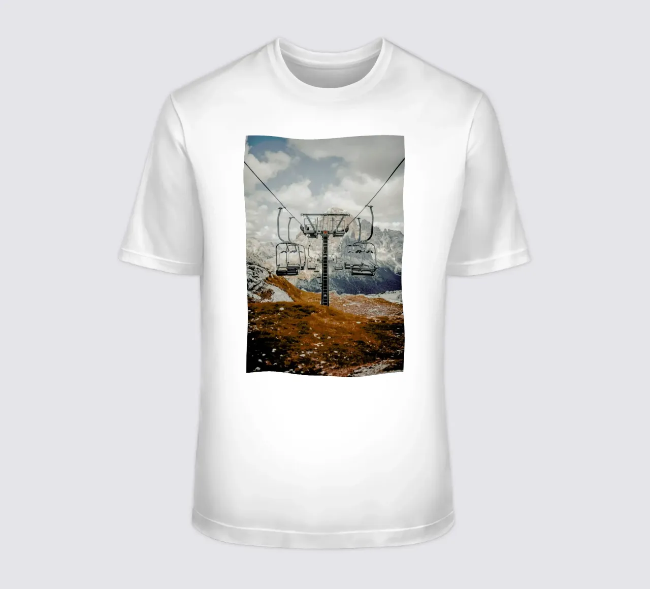 Reaching New Heights by @MatesCho t-shirt da EyeEm Mobile GmbH