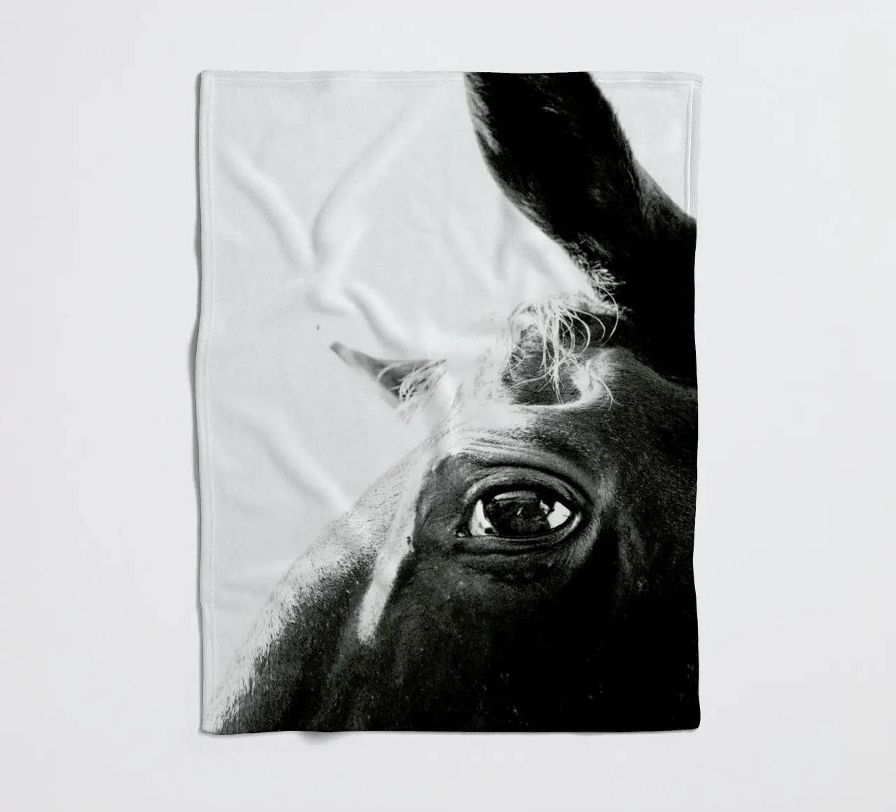 Eye of the Beholder coperta in pile da Victoria Frost