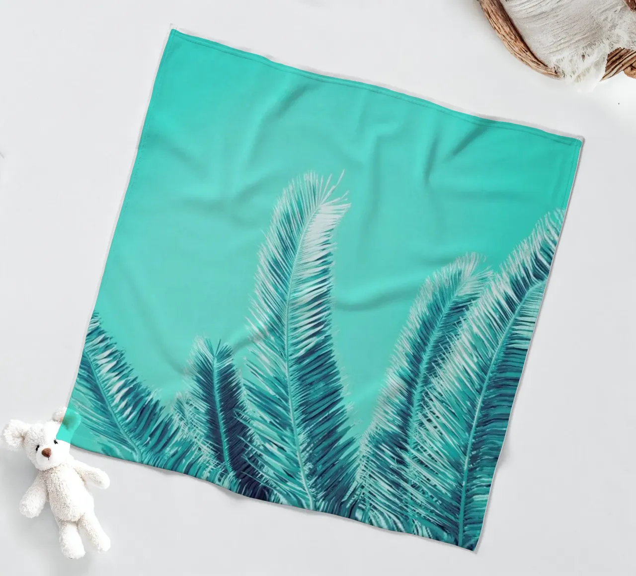 Green Palm Trees coperta in pile da Victoria Frost