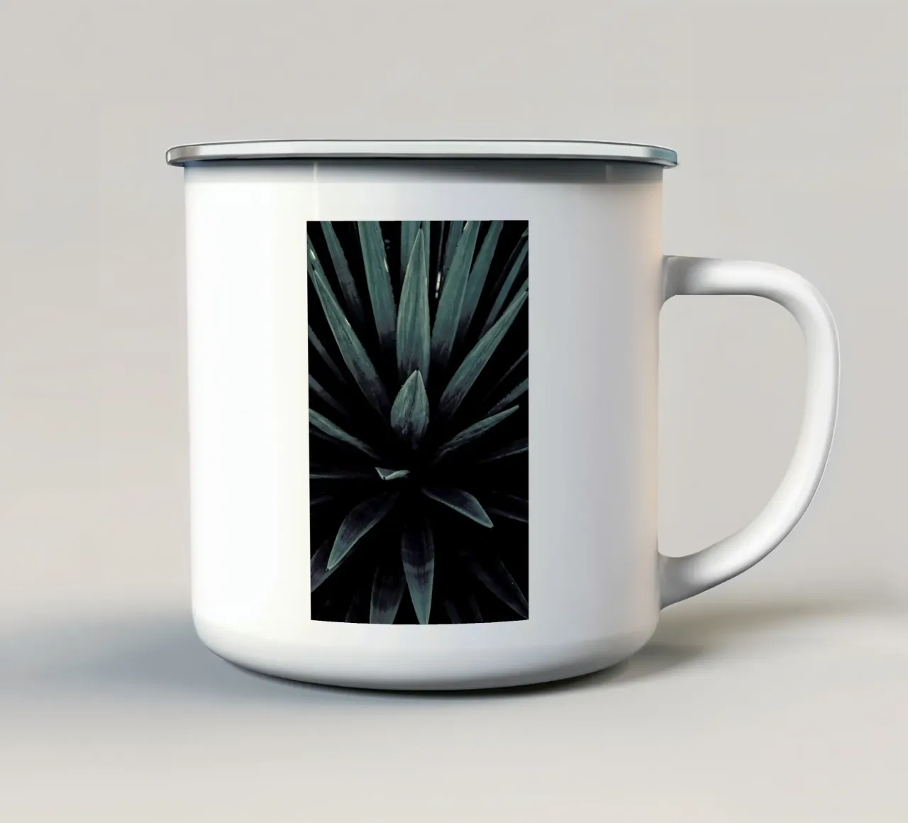 Palms-2397 tazza in smalto da Chris Abatzis