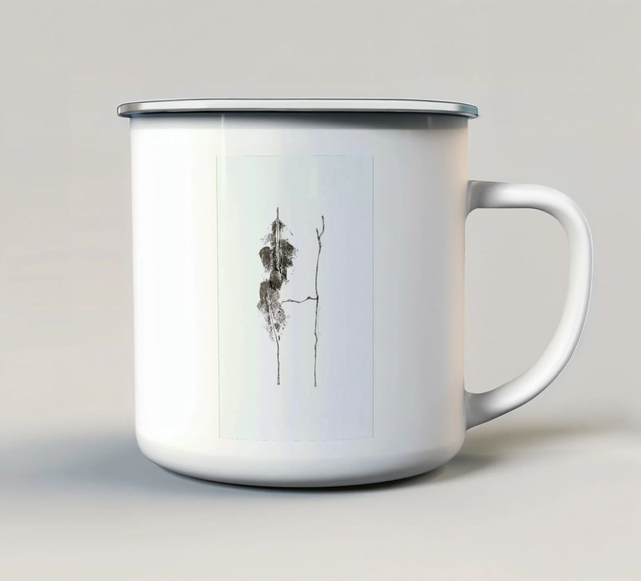H tazza in smalto da Marina Guiu