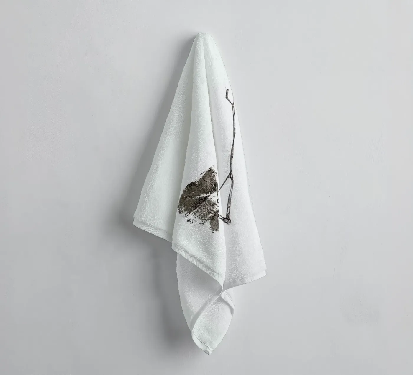 V badhanddoek van Marina Guiu