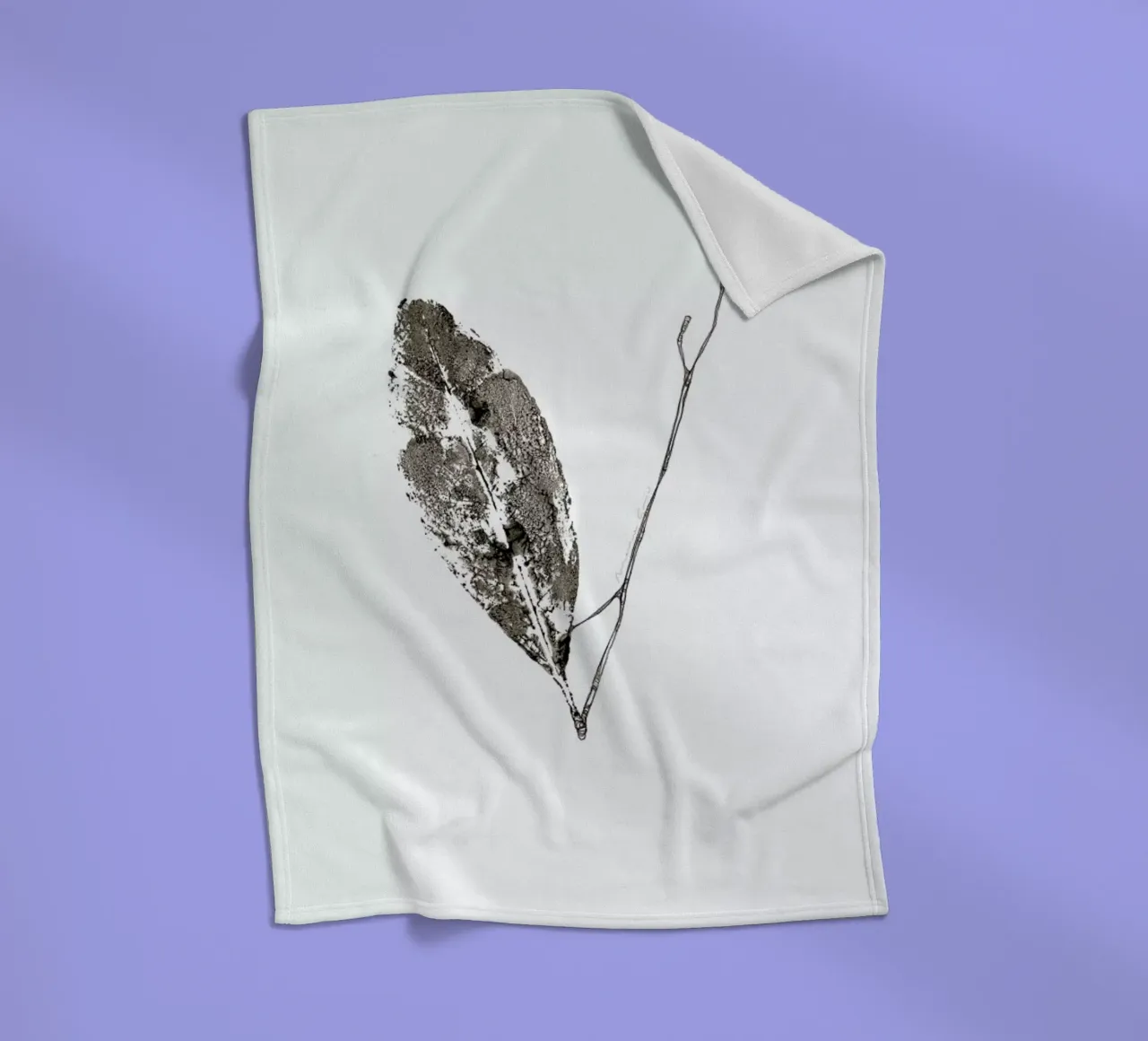 V Fleecedecke von Marina Guiu