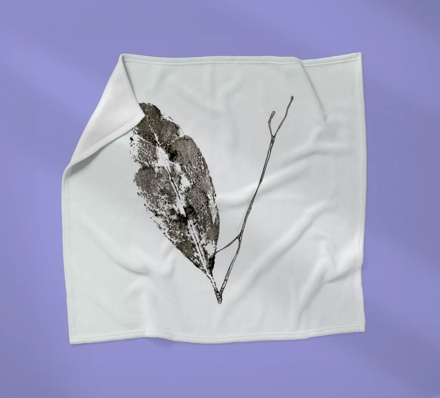 V fleecedeken van Marina Guiu