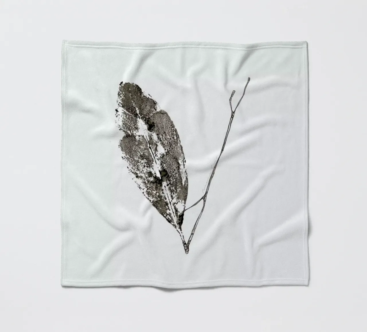 V Fleecedecke von Marina Guiu