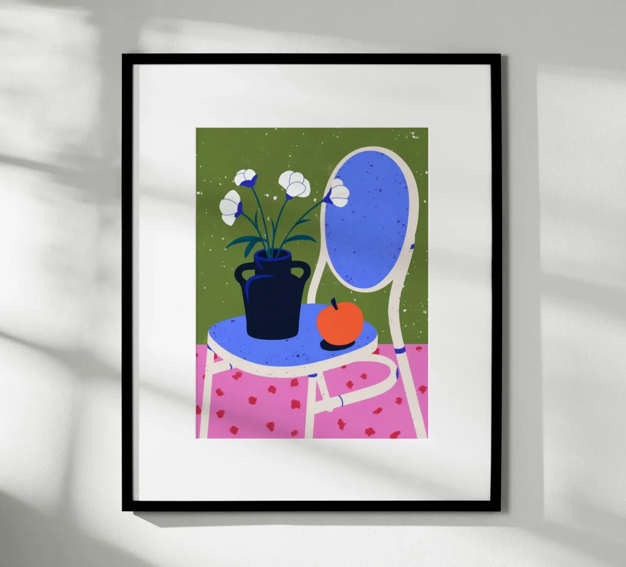 L'élégance intemporelle d'une chaise poster avec cadre en aluminium de Prism Palette